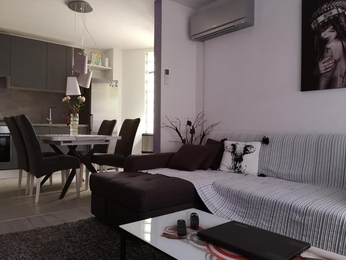 Emanuel Apartma